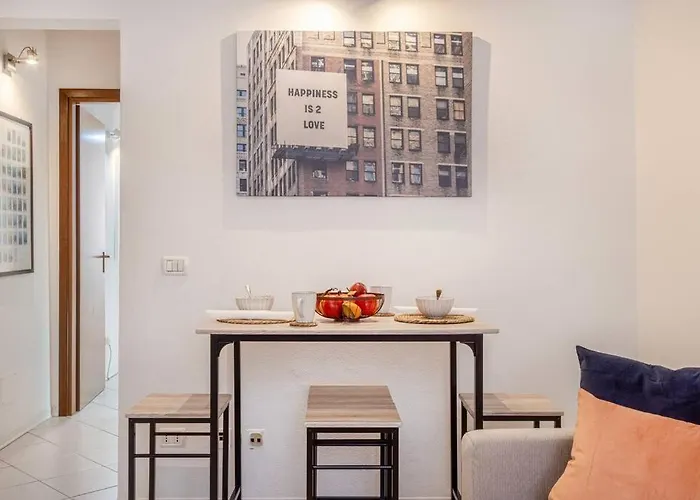 Balsamico Feelings Near Centre Módena